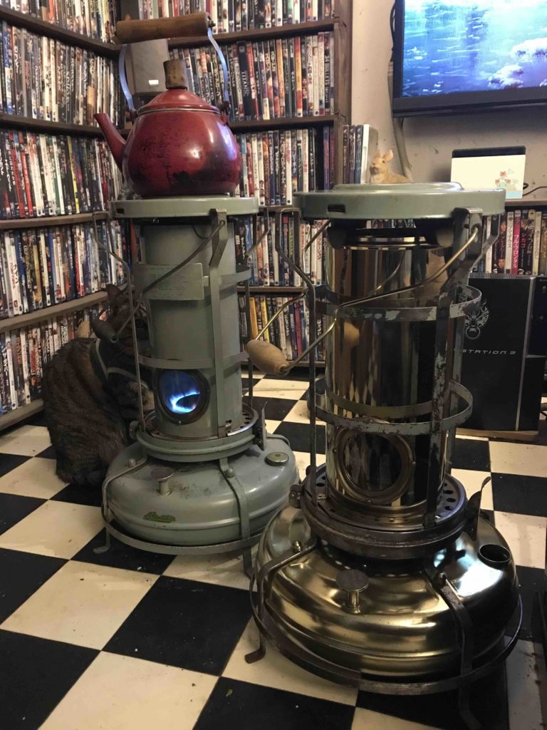 アラジンストーブ